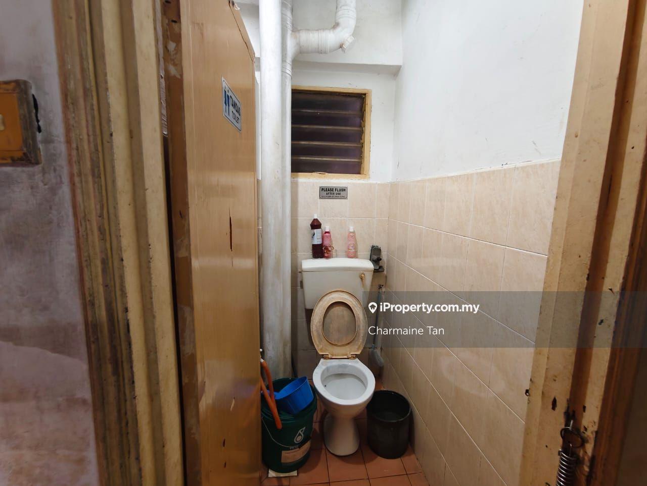 Pangsapuri untuk Dijual di Puncak Desa Apartment oleh Charmaine Tan - iProperty.com.my