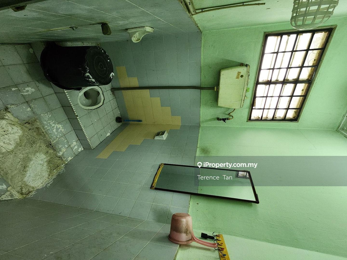 Rumah Berangkai 1 Tingkat untuk Dijual di Johor Bahru, Johor oleh Terence Tan - iProperty.com.my