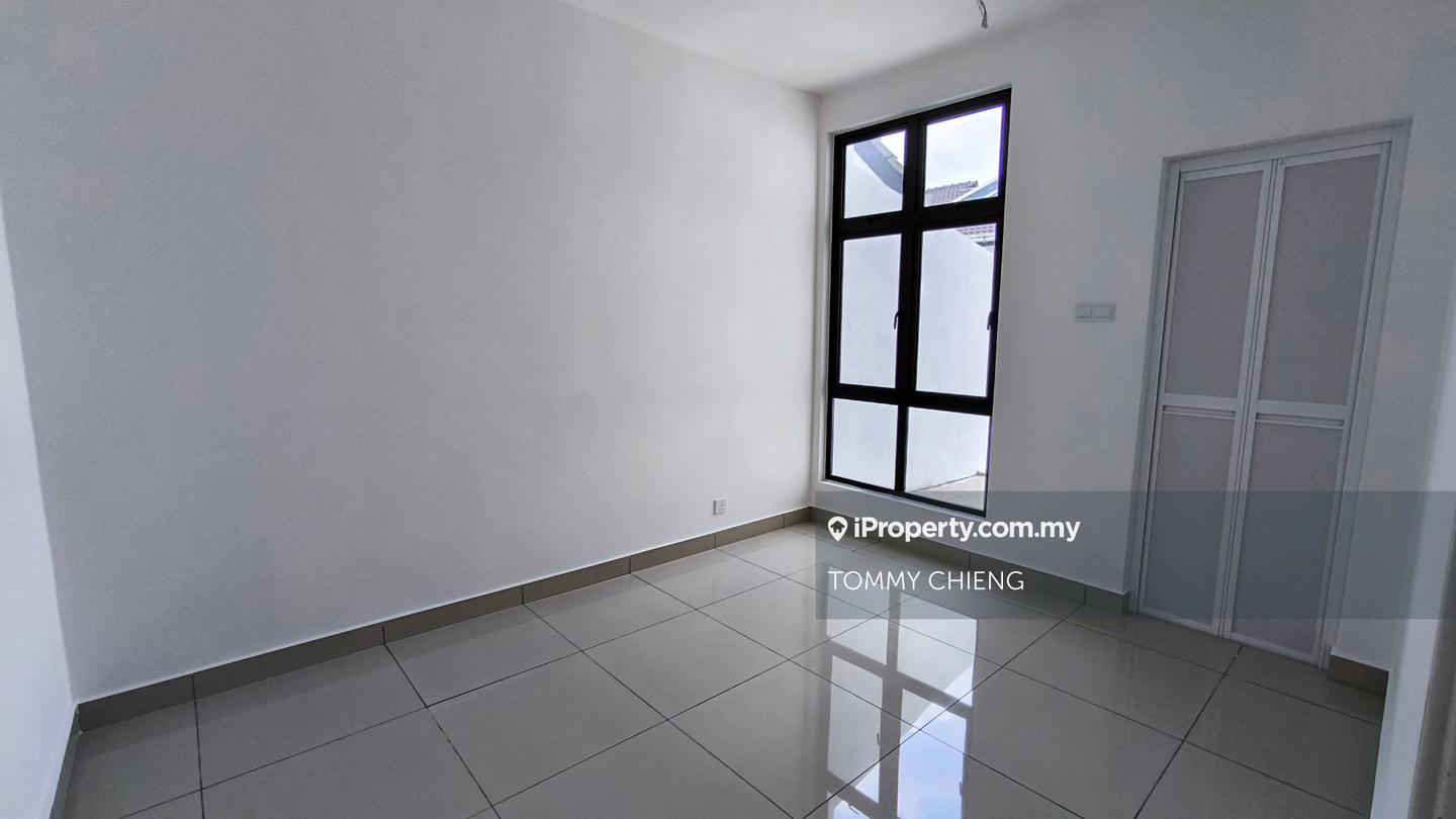 2-storey Terraced House for Sale in Mutiara Hills Semenyih Broga, Semenyih by TOMMY CHIENG - iProperty.com.my