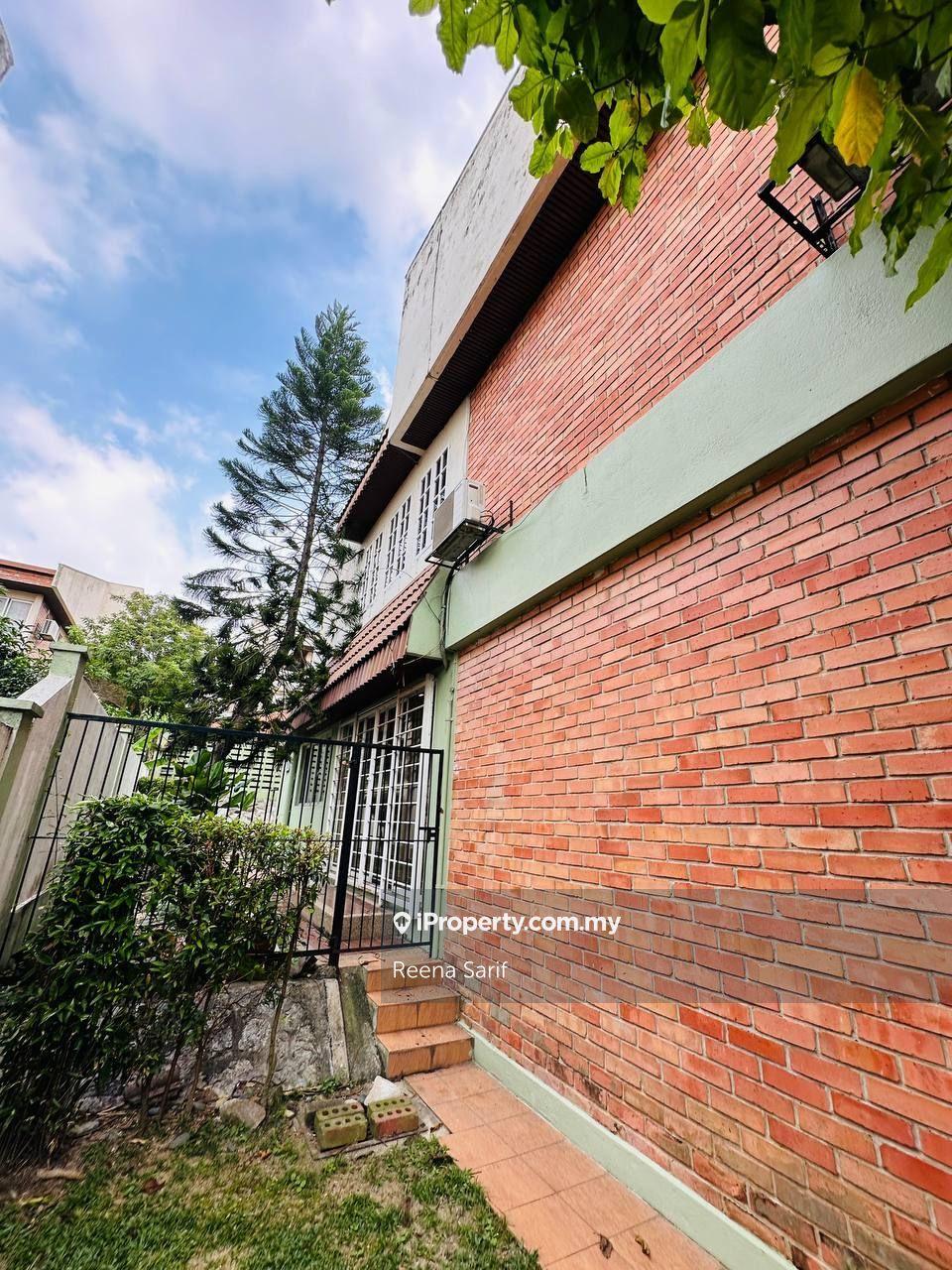 Banglo untuk Dijual di Bungalow Double Storey SS2 Pj, Petaling Jaya oleh Reena Sarif - iProperty.com.my