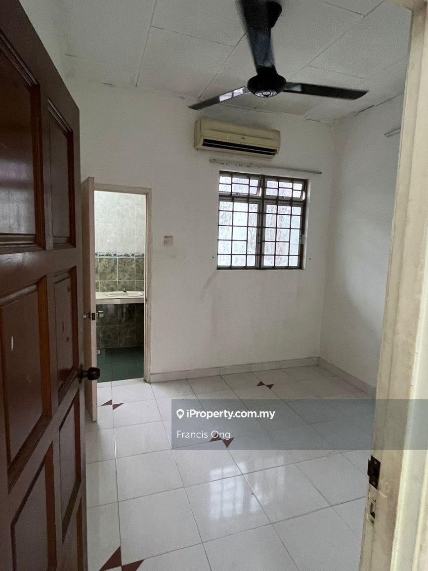 Rumah Berangkai 2 Tingkat untuk Disewa di Taman Bukit Mewah, Kajang oleh Francis Ong - iProperty.com.my