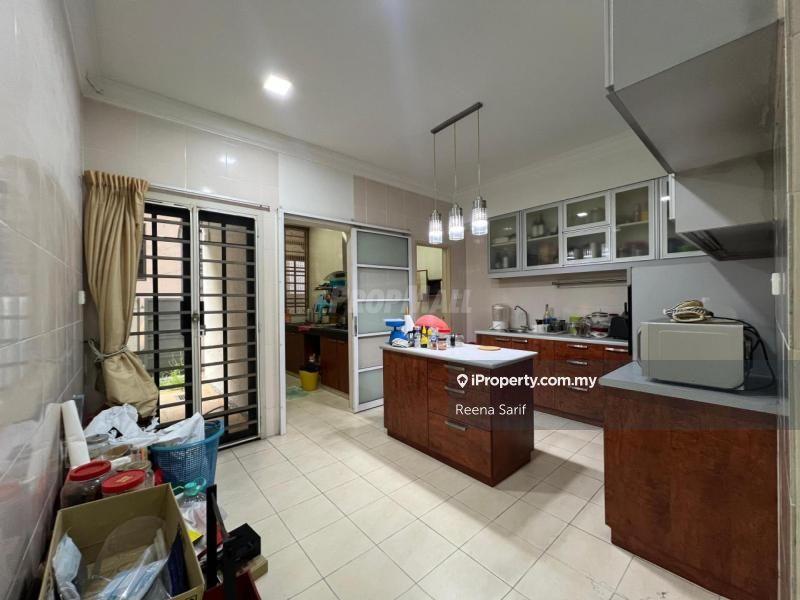 2-storey Terraced House for Sale in Superlink 2 Storey Greenlane Bukit Jelutong, Shah Alam by Reena Sarif - iProperty.com.my
