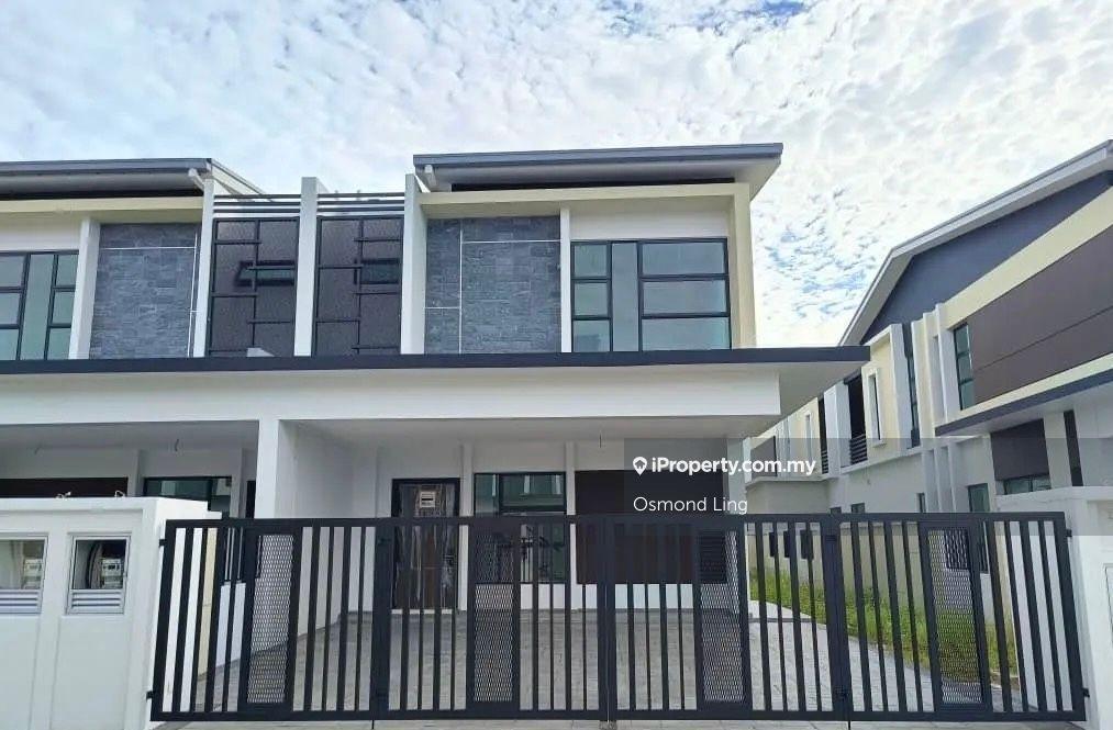 Rumah Berangkai 2 Tingkat untuk Dijual di New 2-Storey 26x80 421k「Have Show House」, Seremban oleh Osmond Ling - iProperty.com.my