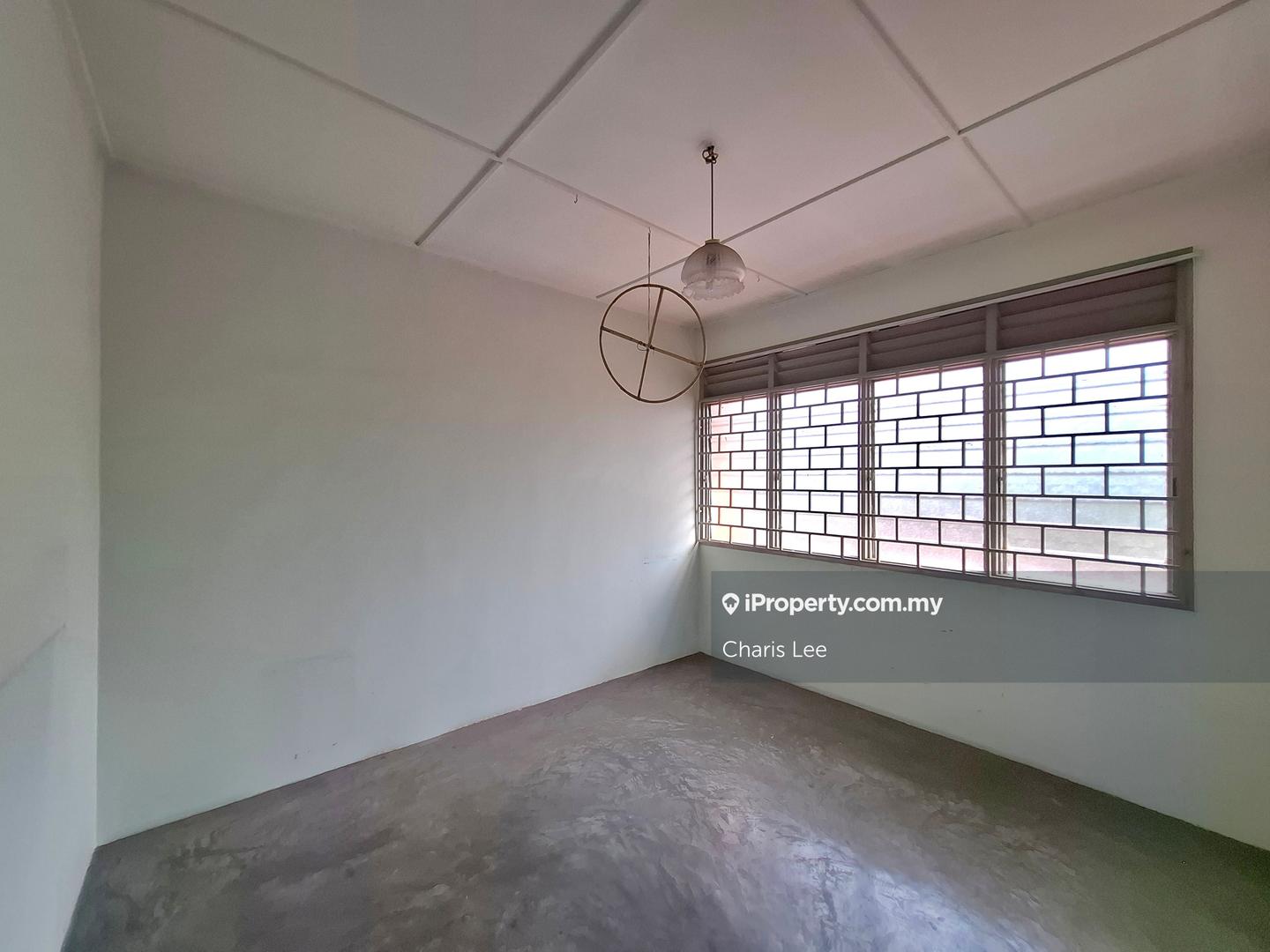Rumah Berangkai 2 Tingkat untuk Dijual di Seksyen 17, Petaling Jaya oleh Charis Lee - iProperty.com.my