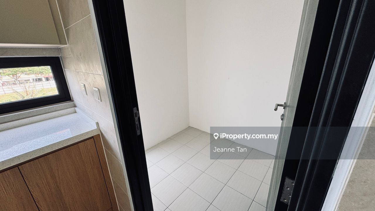 Townhouse for Rent in Kampung Sungai Kayu Ara, Petaling Jaya by Jeanne Tan - iProperty.com.my