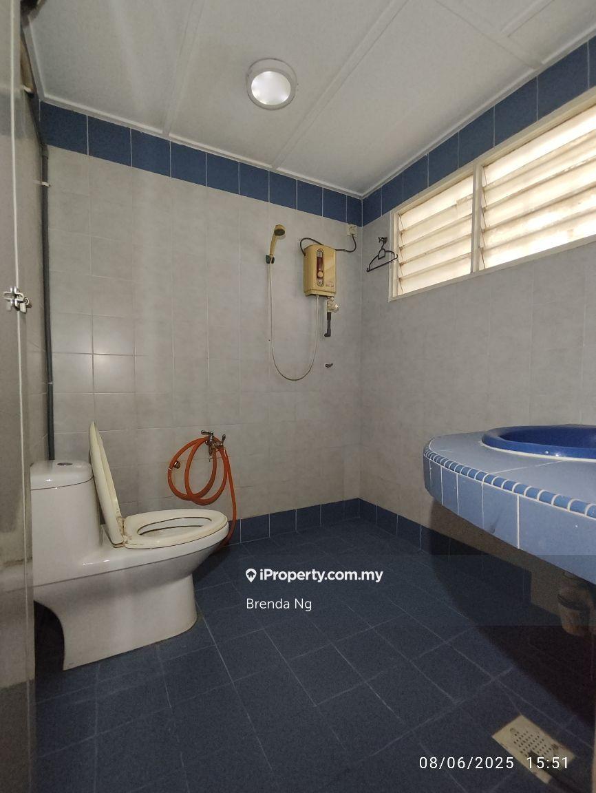 Rumah Berangkai 2.5 Tingkat untuk Disewa di SS18, Subang Jaya oleh Brenda Ng - iProperty.com.my