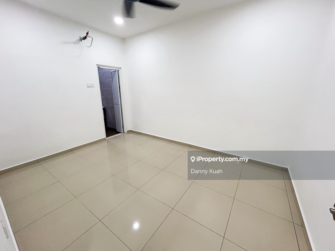1.5-storey Terraced House for Sale in Ujong Pasir, Melaka City by Danny Kuah - iProperty.com.my