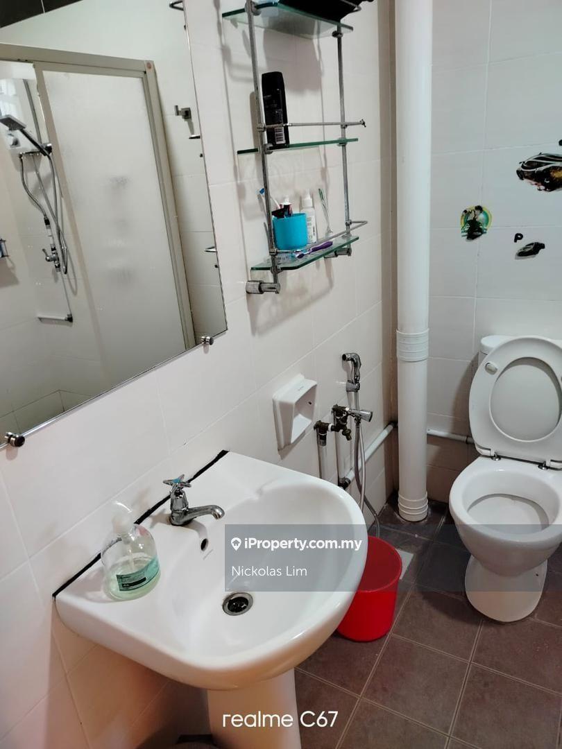 Rumah Berangkai 3 Tingkat untuk Dijual di Relau, Bukit Jambul oleh Nickolas Lim - iProperty.com.my