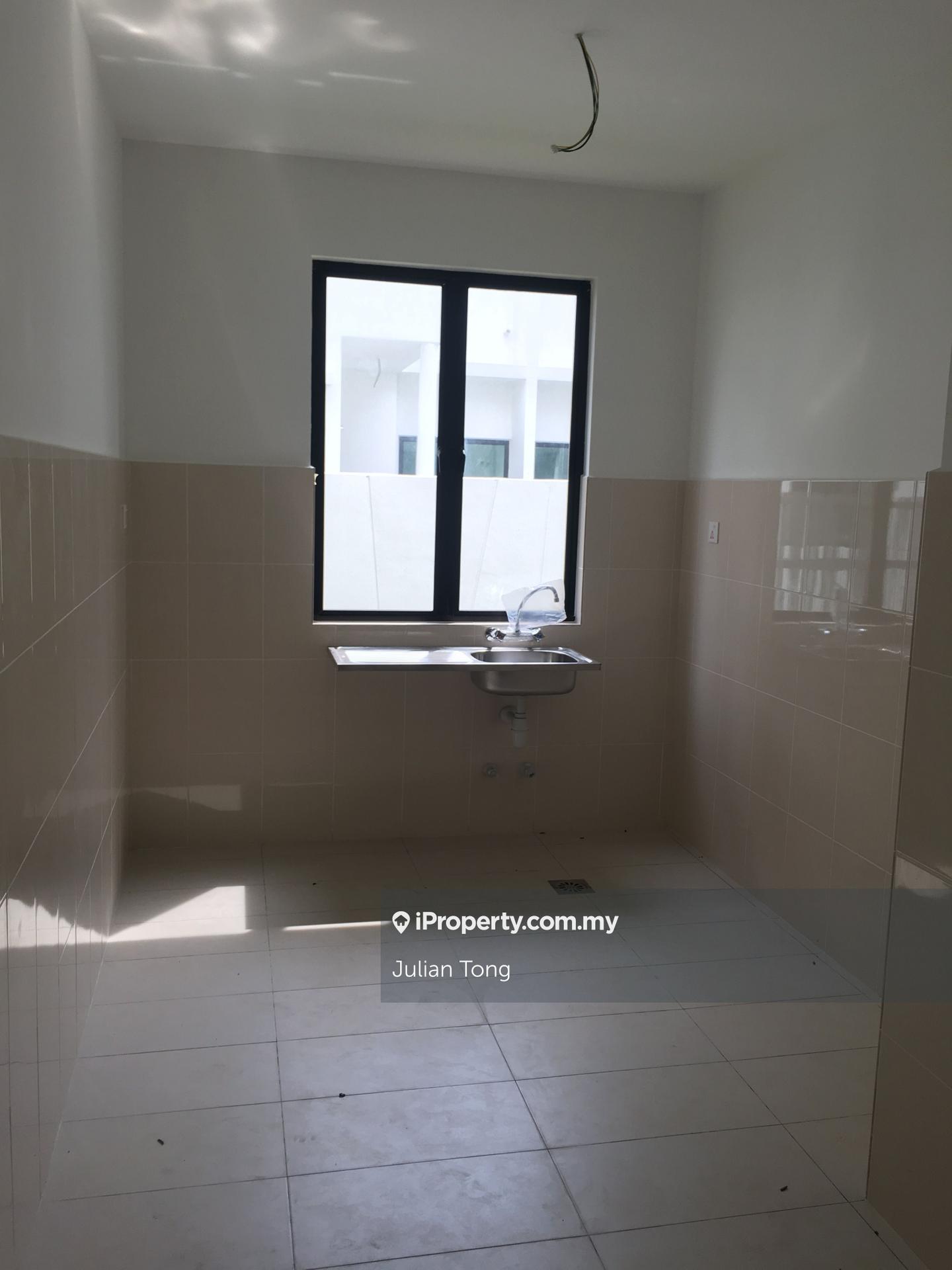 Semi-Detached House for Sale in Setia Utama, Setia Alam by Julian Tong - iProperty.com.my