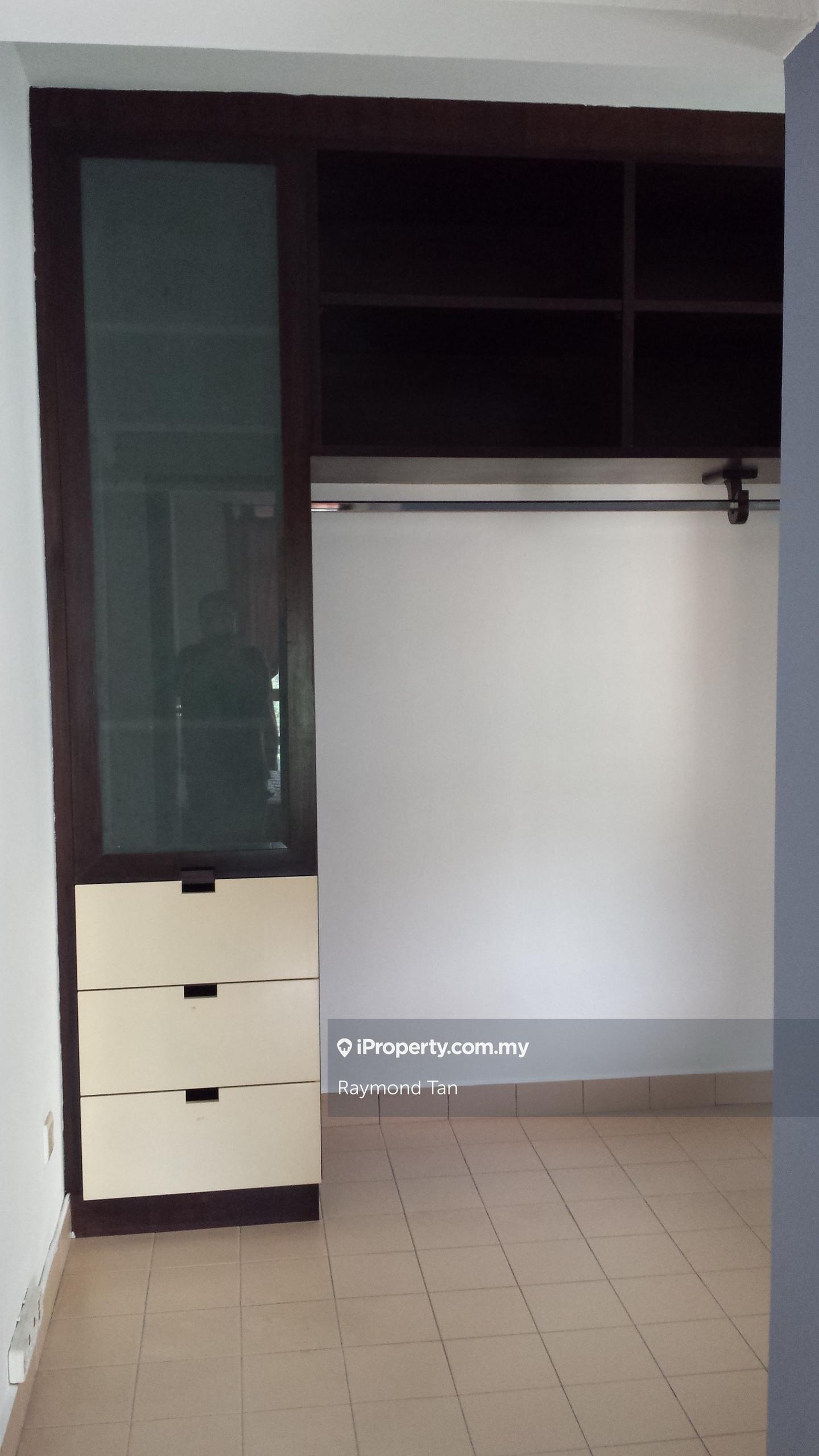 Condominium for Sale in Perdana Exclusive by Raymond Tan - iProperty.com.my
