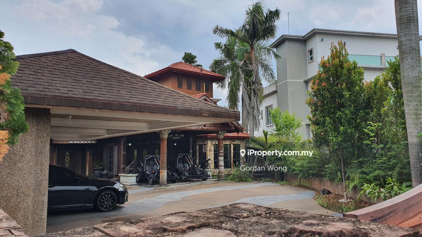 Bungalow House for Sale in Bangi Golf Resort, Bangi by Gordan Wong - iProperty.com.my