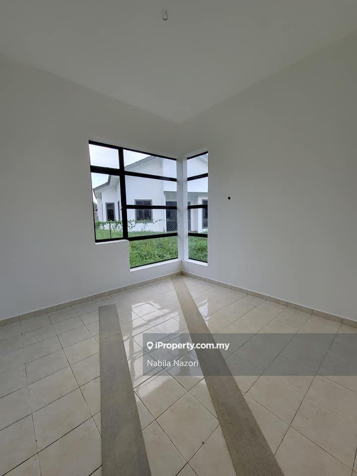 Bungalow House for Sale in Pulau Belanga, Kedai Lalat, Kota Bharu by Nabila Nazori - iProperty.com.my