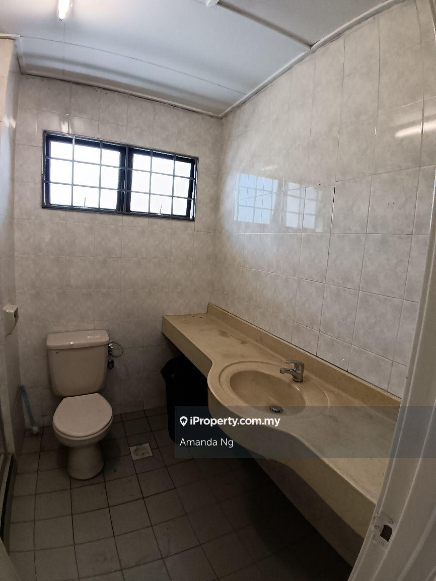 Rumah Berangkai 2 Tingkat untuk Disewa di Bandar Utama BU11, Bandar Utama oleh Amanda Ng - iProperty.com.my