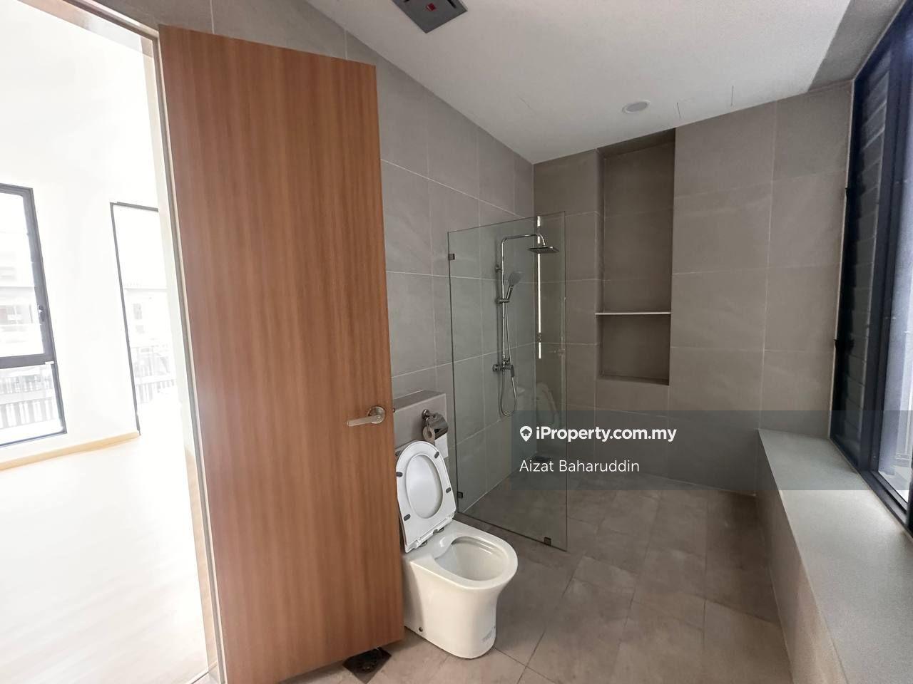 3-storey Terraced House for Sale in BANDAR PUCHONG JAYA, Puchong by Aizat Baharuddin - iProperty.com.my