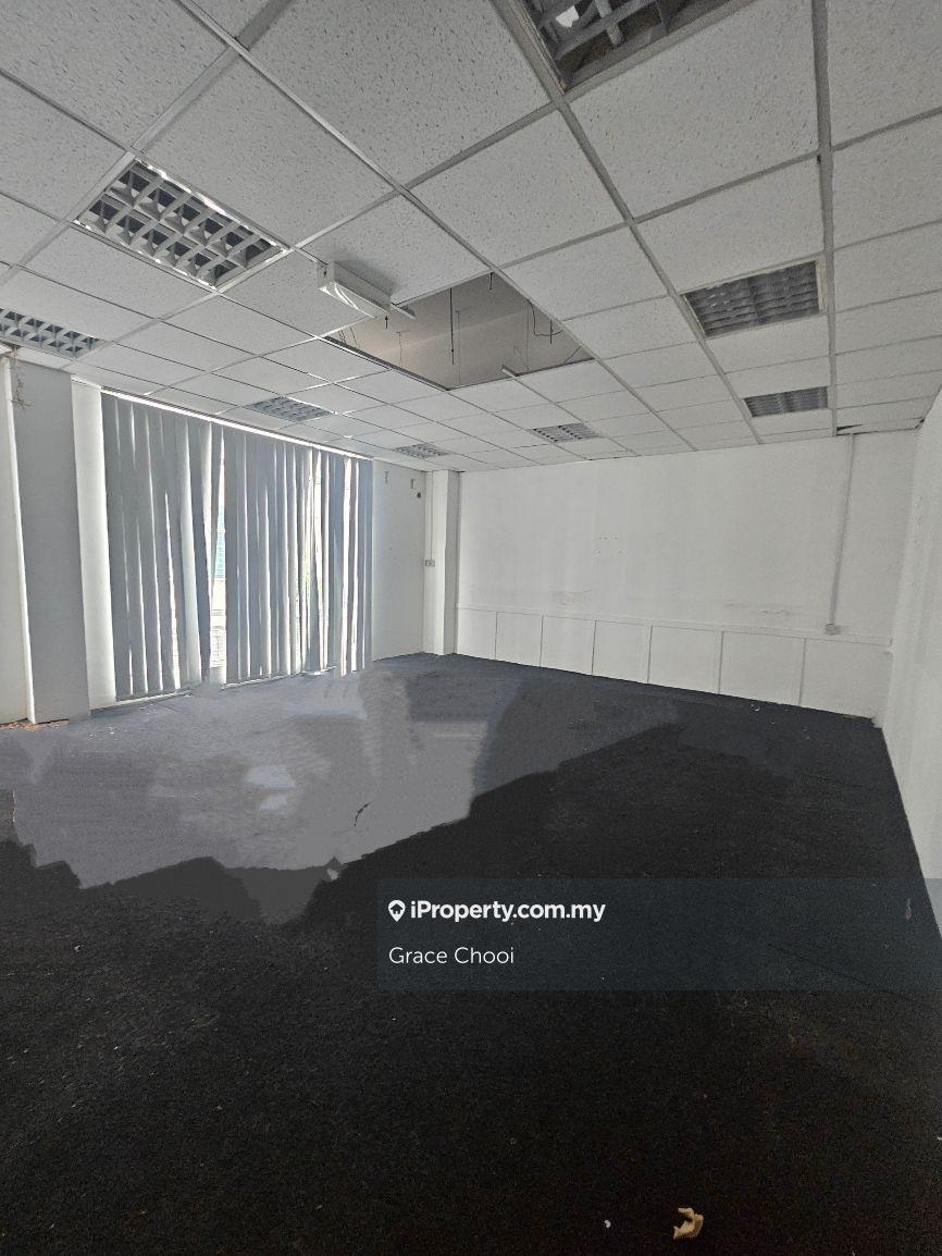 Shop for Sale in Taman Equine, Seri Kembangan by Grace Chooi - iProperty.com.my