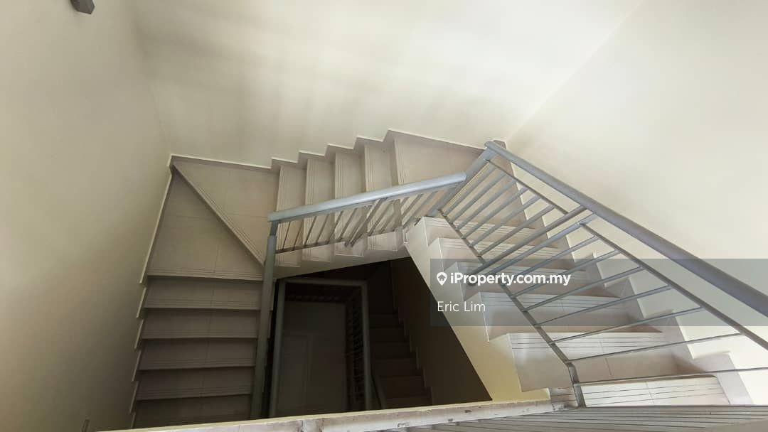 Townhouse for Sale in Bella Damansara, Bandar Utama 1, PJU 6A, PJ, Bandar Utama by Eric Lim - iProperty.com.my