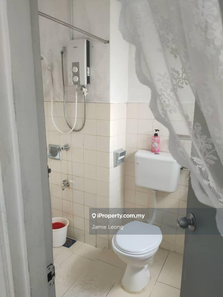Pangsapuri untuk Dijual di Putra Apartment oleh Jamie Leong - iProperty.com.my