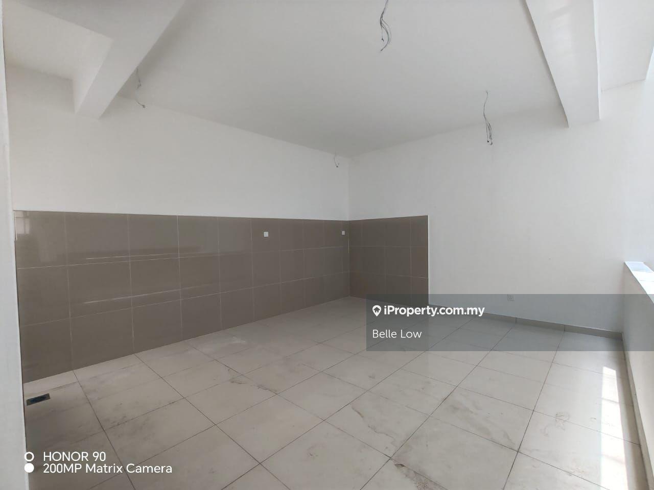 4-storey Terraced House for Sale in Damansara Perdana, Selangor by Belle Low - iProperty.com.my