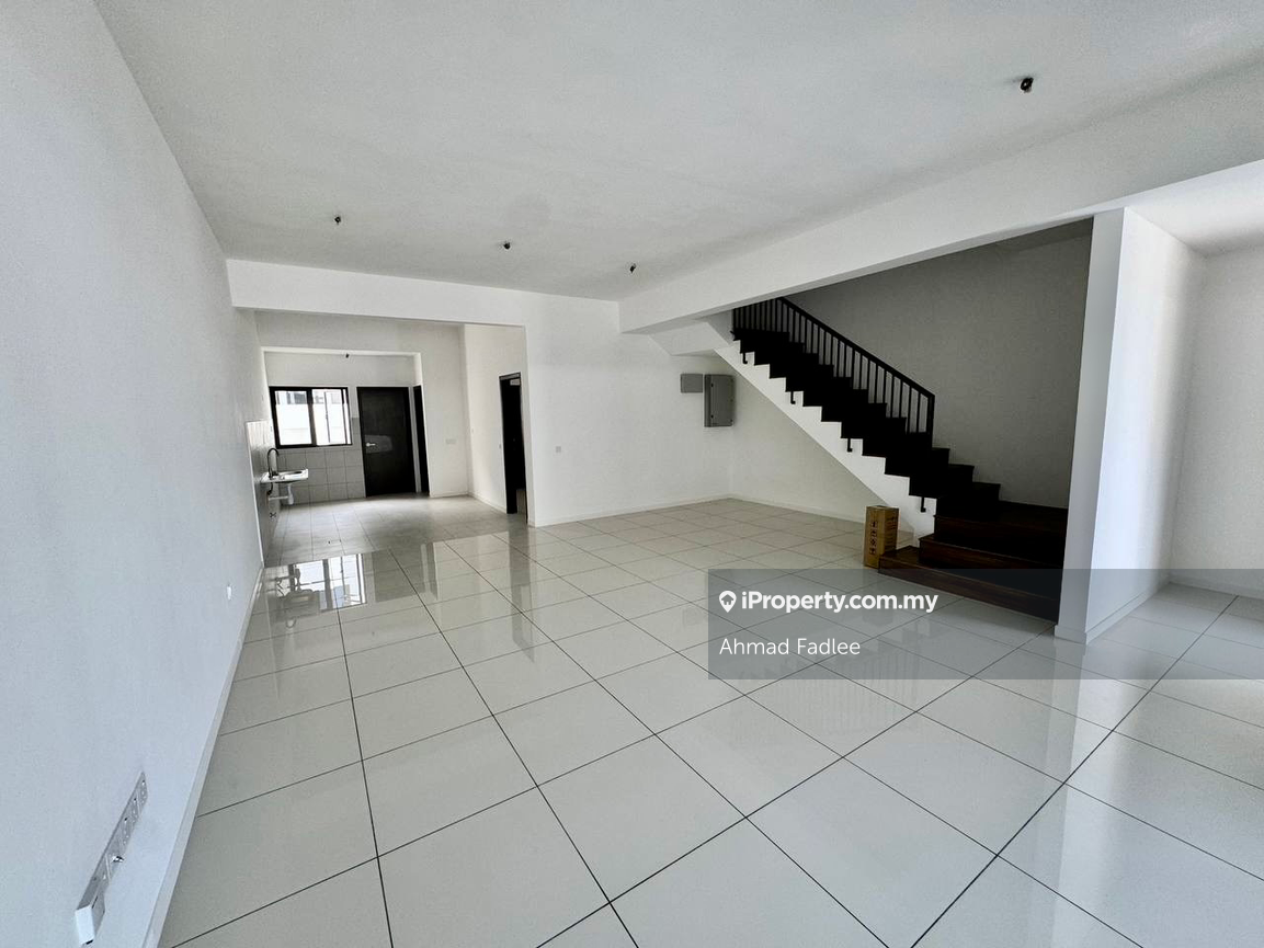 Rumah Berangkai 2 Tingkat untuk Disewa di Bandar Serenia, Dengkil oleh Ahmad Fadlee - iProperty.com.my