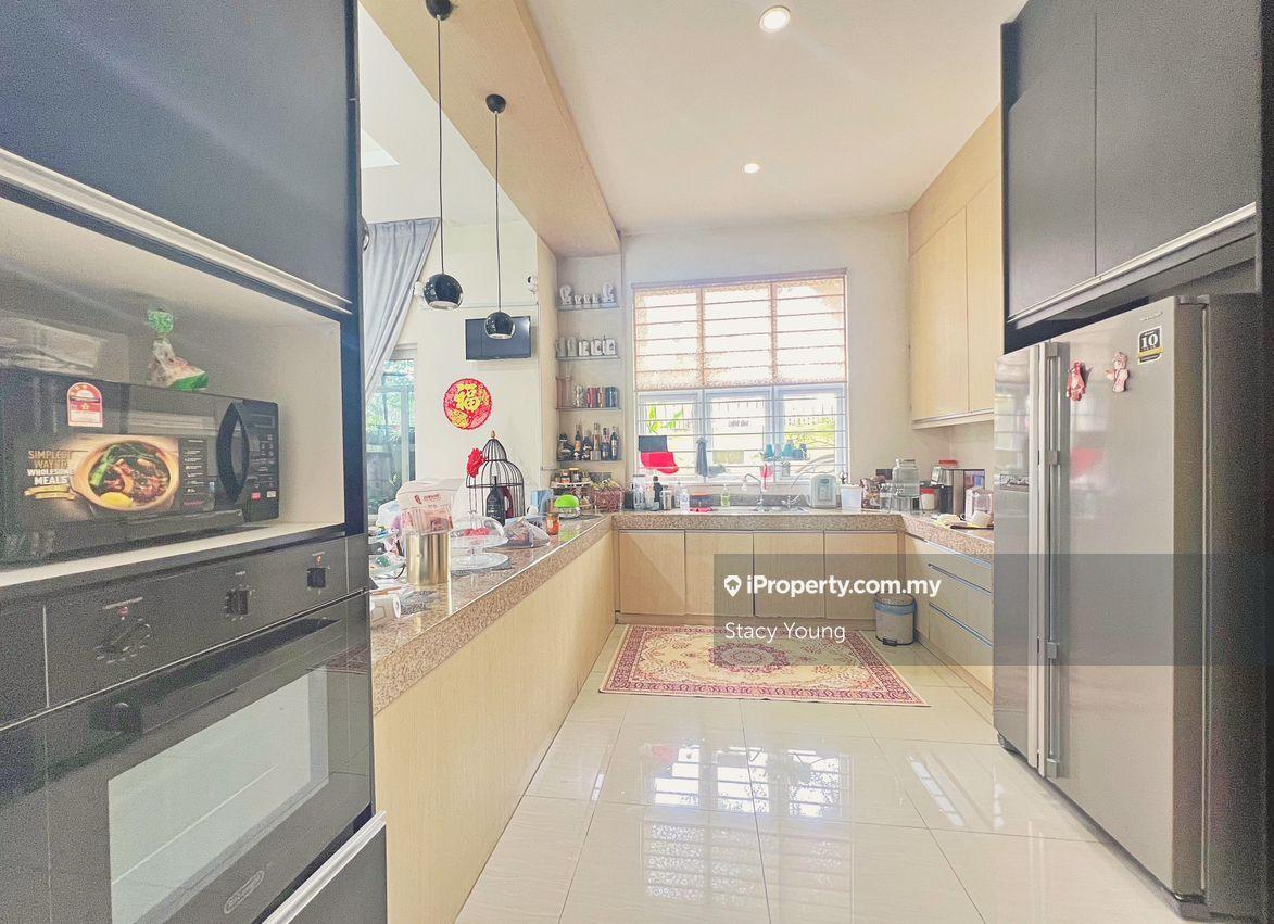 Bungalow House for Sale in Bandar Mahkota Cheras, Cheras by Stacy Young - iProperty.com.my