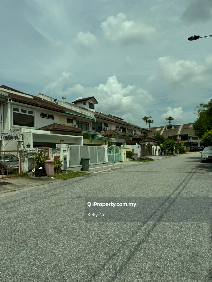 Rumah Berangkai 2.5 Tingkat untuk Dijual di Bandar Utama 11, Bandar Utama oleh Kelly Ng - iProperty.com.my