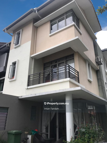 Rumah Berkembar untuk Dijual di Changkat Kiara Surya, Sri Hartamas oleh Intan Faridah - iProperty.com.my