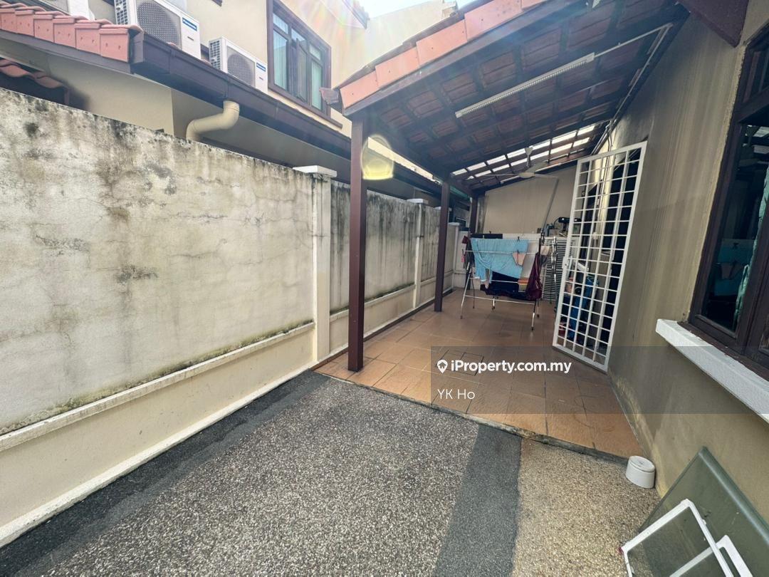 Rumah Berkembar untuk Dijual di Beverly Heights, Melawati oleh YK Ho - iProperty.com.my
