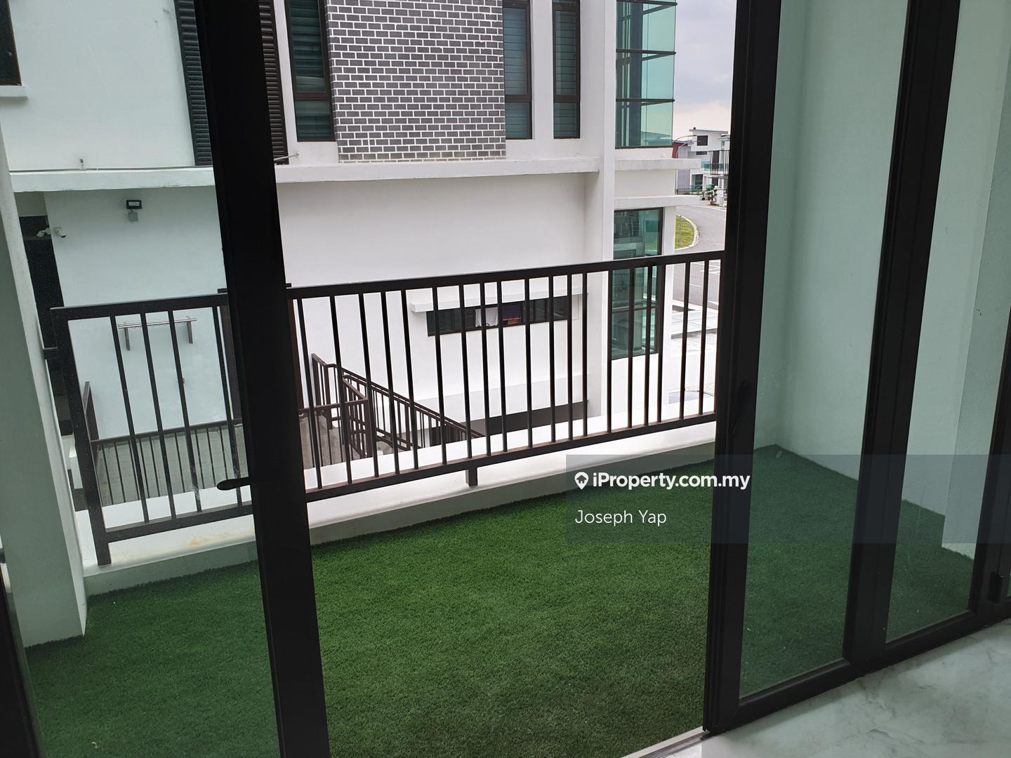Semi-Detached House for Sale in Putra Heights, Subang Jaya by Joseph Yap - iProperty.com.my