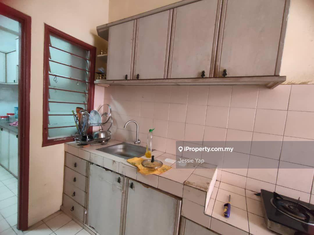 Condominium for Sale in Putra Indah Condominium by Jessie Yap - iProperty.com.my