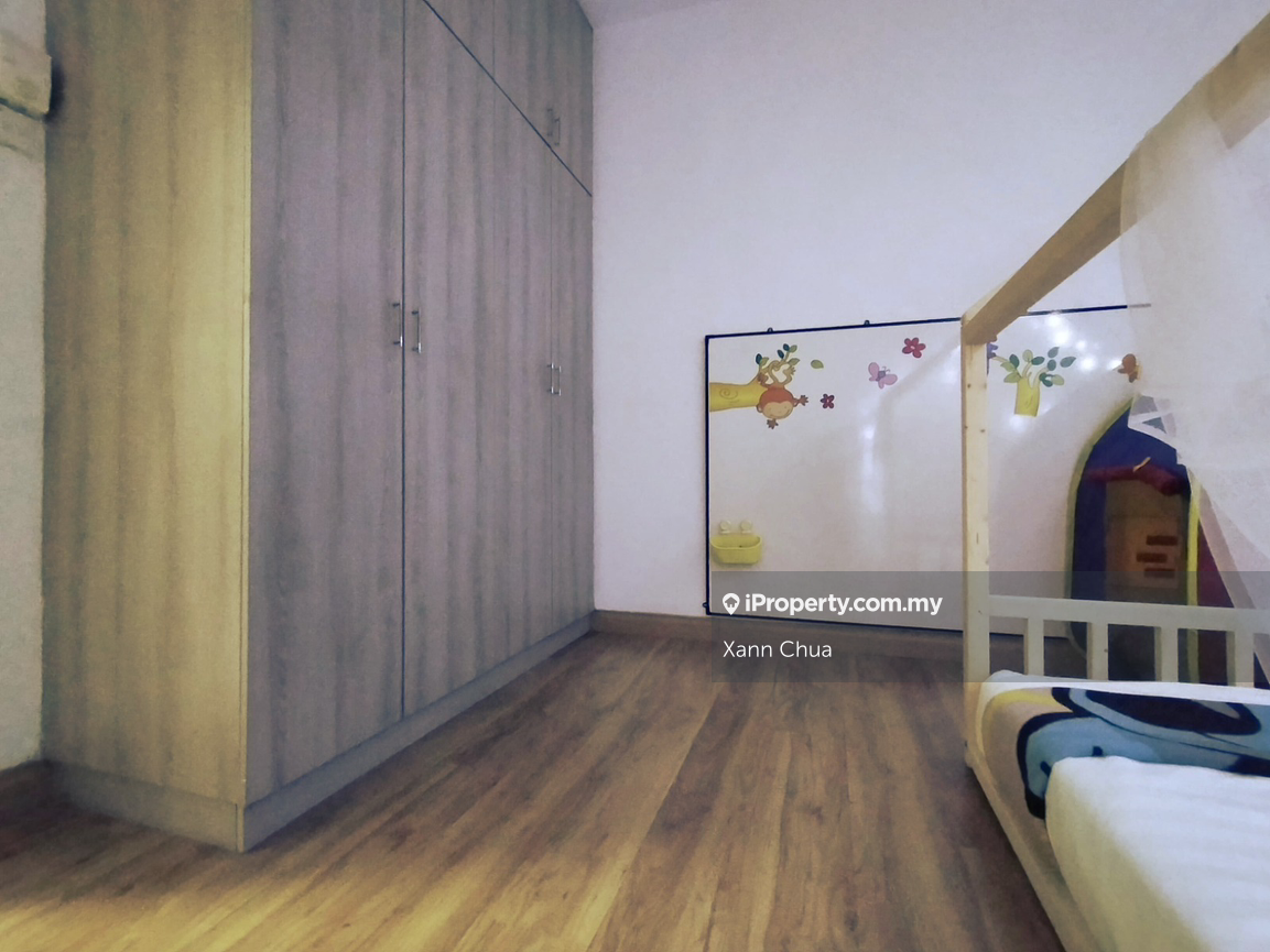 Townhouse for Sale in Country Heights, Kajang by Xann Chua - iProperty.com.my