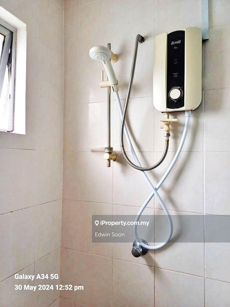 Service Residence for Sale in Casa Subang by Edwin Soon - iProperty.com.my