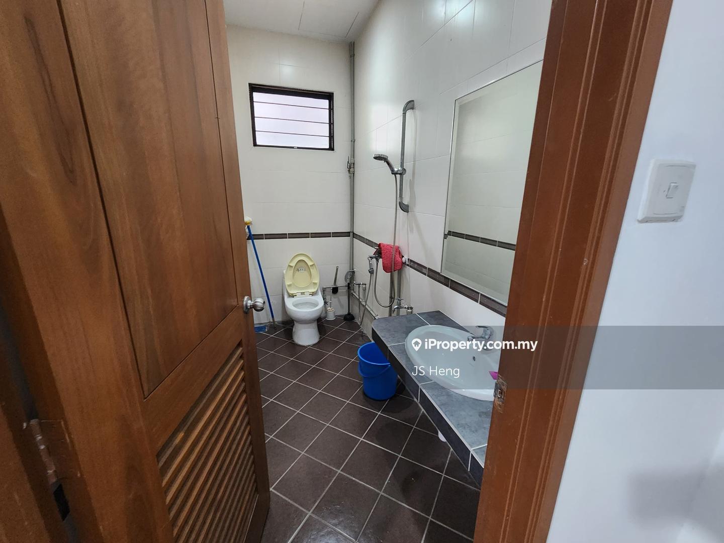 Semi-Detached House for Sale in Glenmarie Courts @ Temasya Glenmarie, Shah Alam by JS Heng - iProperty.com.my