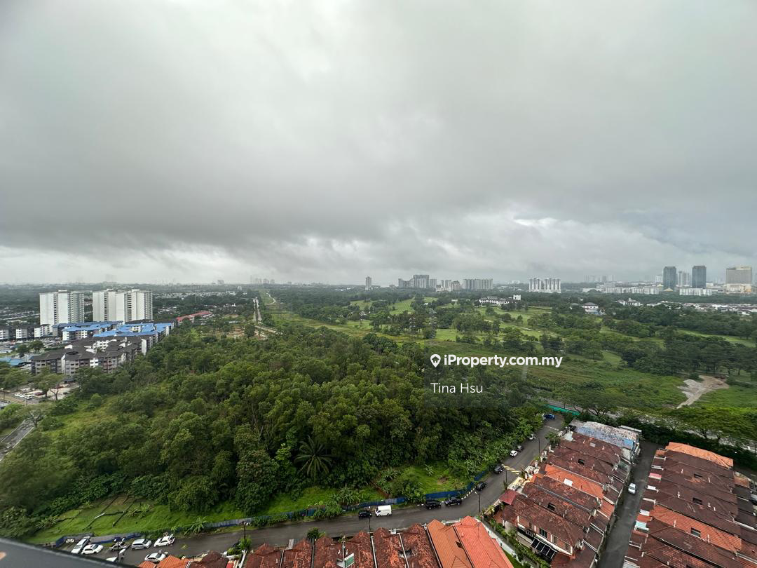 Service Residence for Sale in Molek Regency by Tina Hsu - iProperty.com.my