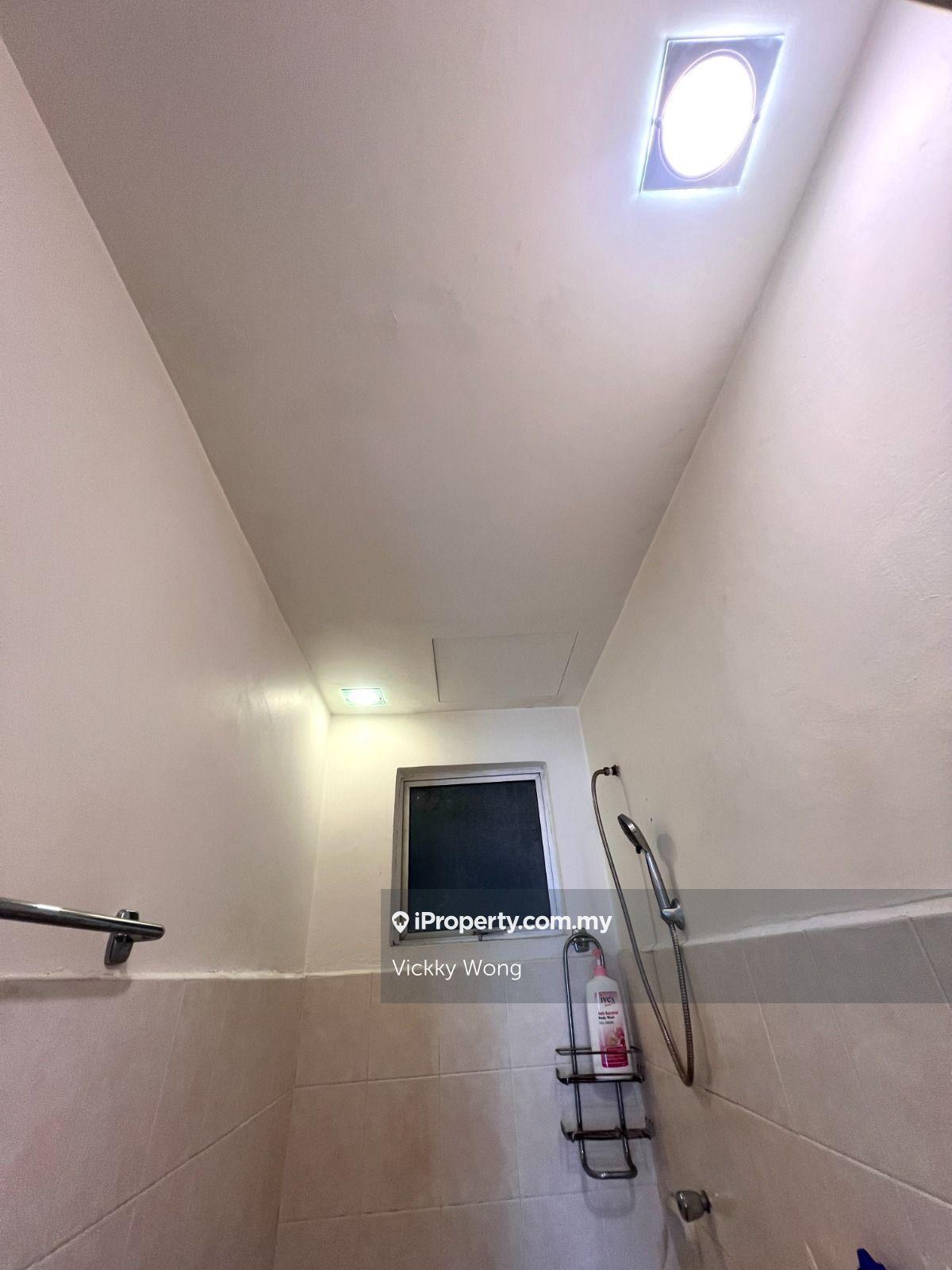 Pangsapuri untuk Dijual di Pandan Court oleh Vickky Wong - iProperty.com.my