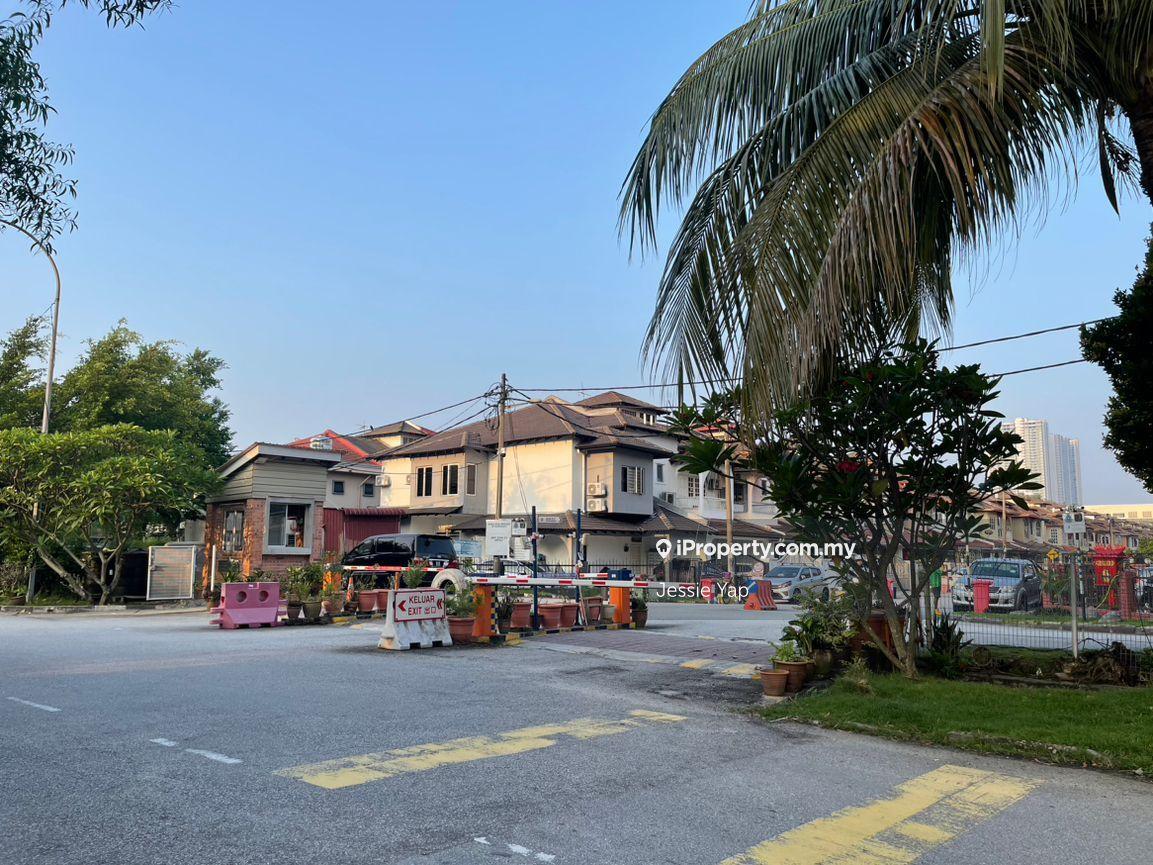 Rumah Berangkai 2 Tingkat untuk Dijual di Serdang, Seri Kembangan oleh Jessie Yap - iProperty.com.my
