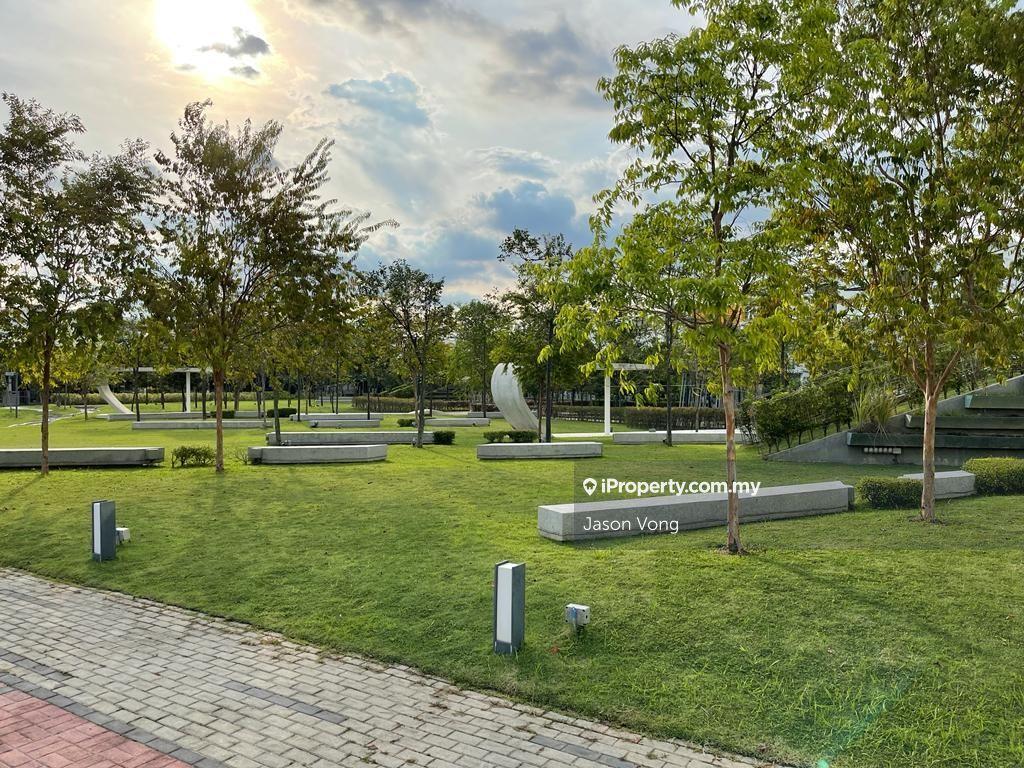 Rumah Berangkai 3 Tingkat untuk Dijual di Lake Fields, Sungai Besi oleh Jason Vong - iProperty.com.my