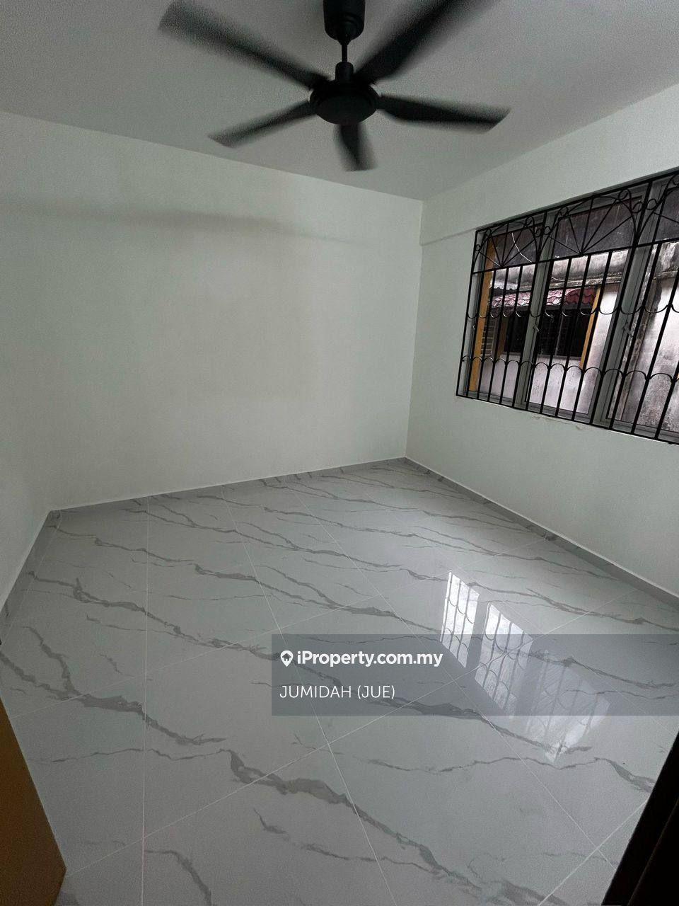 Rumah Pangsa untuk Dijual di Flat Pkns Au3 oleh JUMIDAH (JUE) - iProperty.com.my