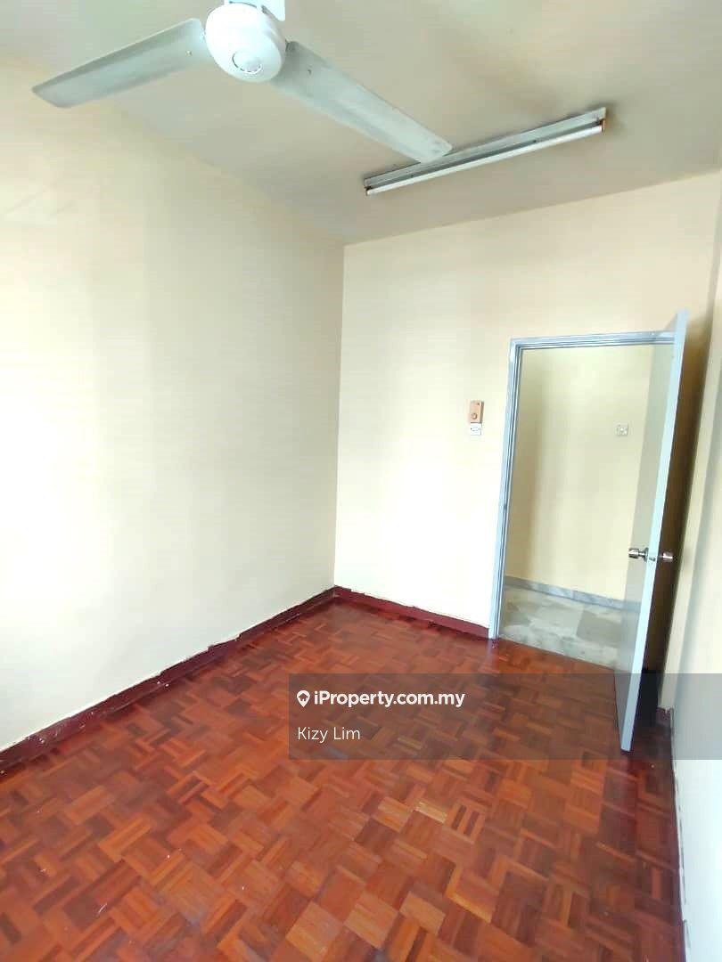 Pangsapuri untuk Disewa di Subang Perdana Goodyear Court 9 oleh Kizy Lim - iProperty.com.my