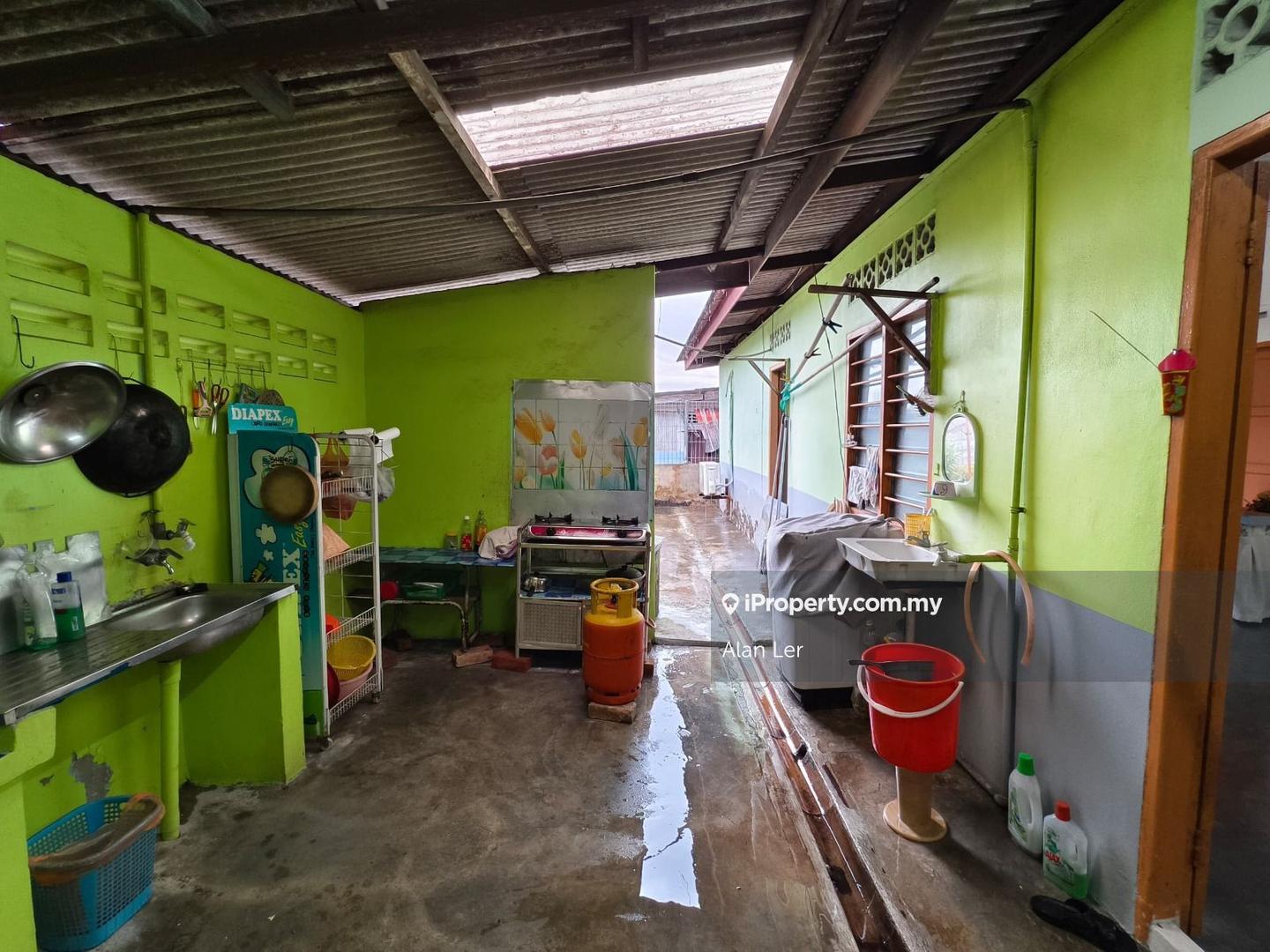 Rumah Berangkai 1 Tingkat untuk Dijual di Kampung Poh Chee Leng, Skudai oleh Alan Ler - iProperty.com.my