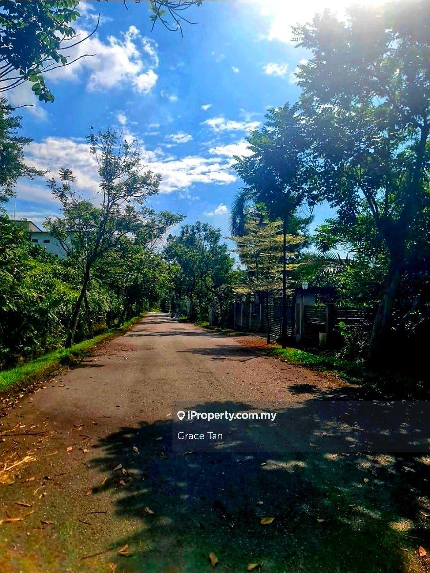 Banglo Tanah untuk Dijual di Taman Equine, Seri Kembangan oleh Grace Tan - iProperty.com.my