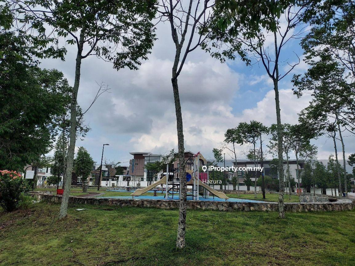 Rumah Berkembar untuk Dijual di Alam Impian, Shah Alam oleh Hazura - iProperty.com.my