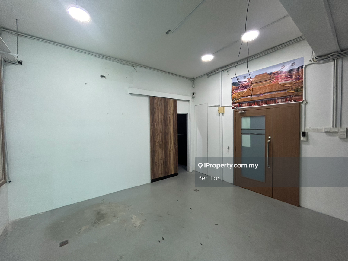 Shop-Office for Sale in Petaling Jaya, Selangor by Ben Lor - iProperty.com.my