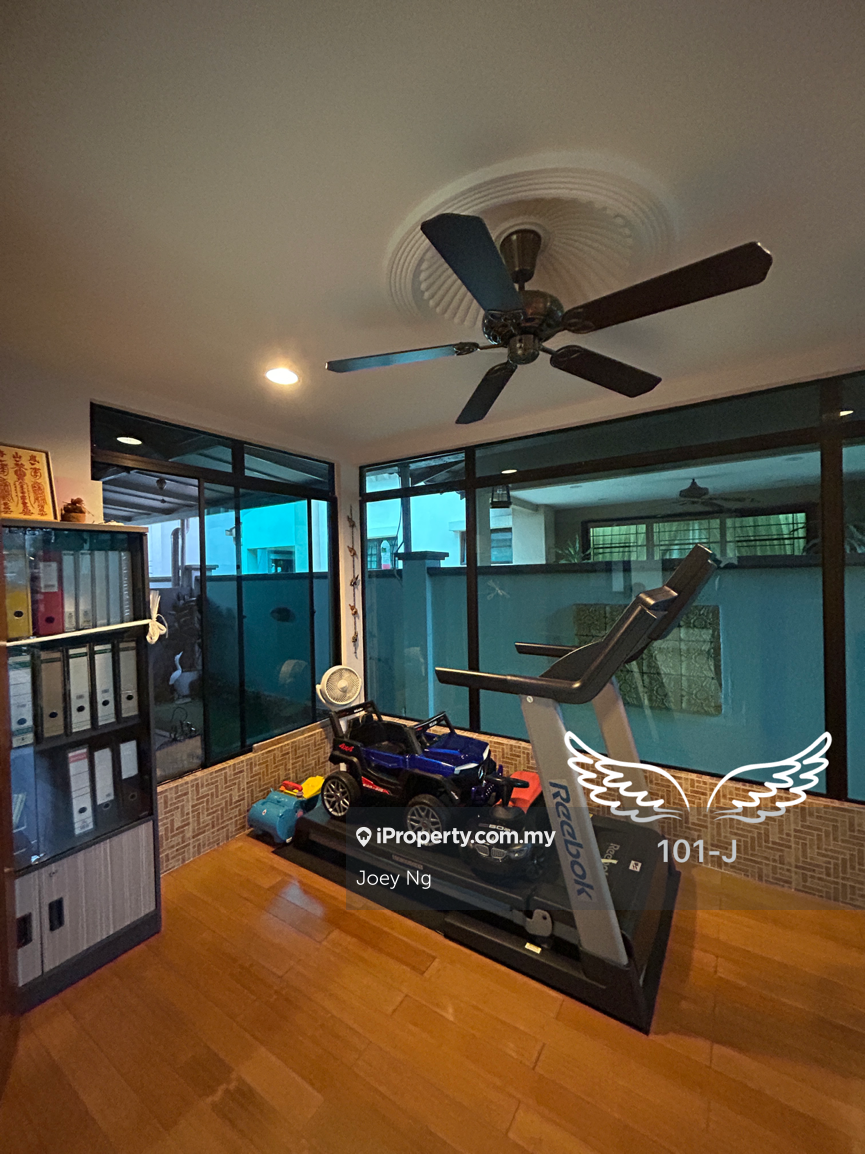Rumah Berangkai 2 Tingkat untuk Dijual di Bandar Bukit Tinggi 2, Klang oleh Joey Ng - iProperty.com.my