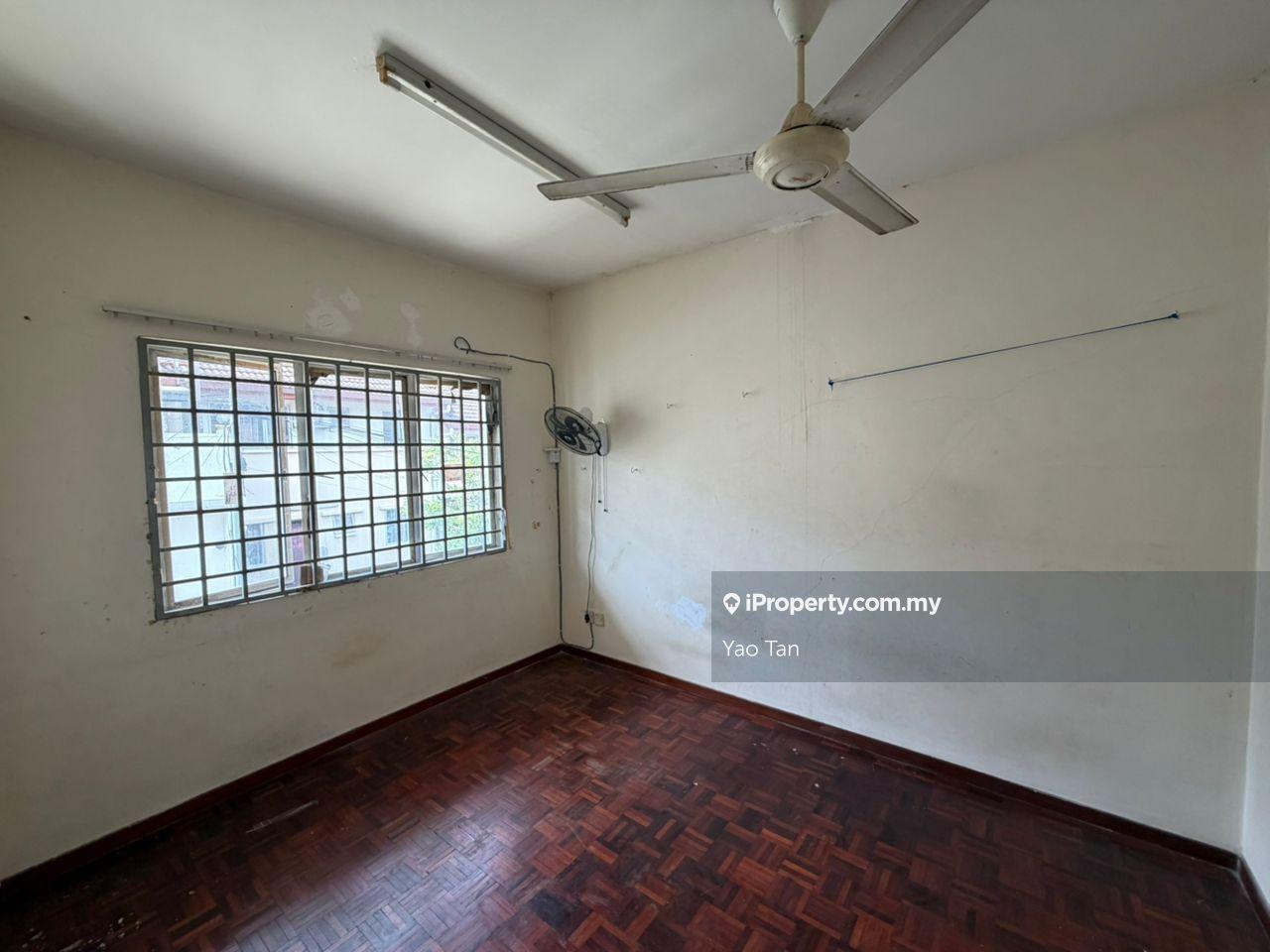 2-storey Terraced House for Sale in Taman Putra Permai, Seri Kembangan by Yao Tan - iProperty.com.my
