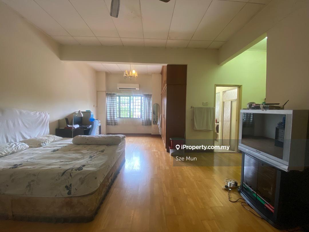Rumah Teres untuk Dijual di Bukit Jelutong, Shah Alam oleh Sze Mun - iProperty.com.my