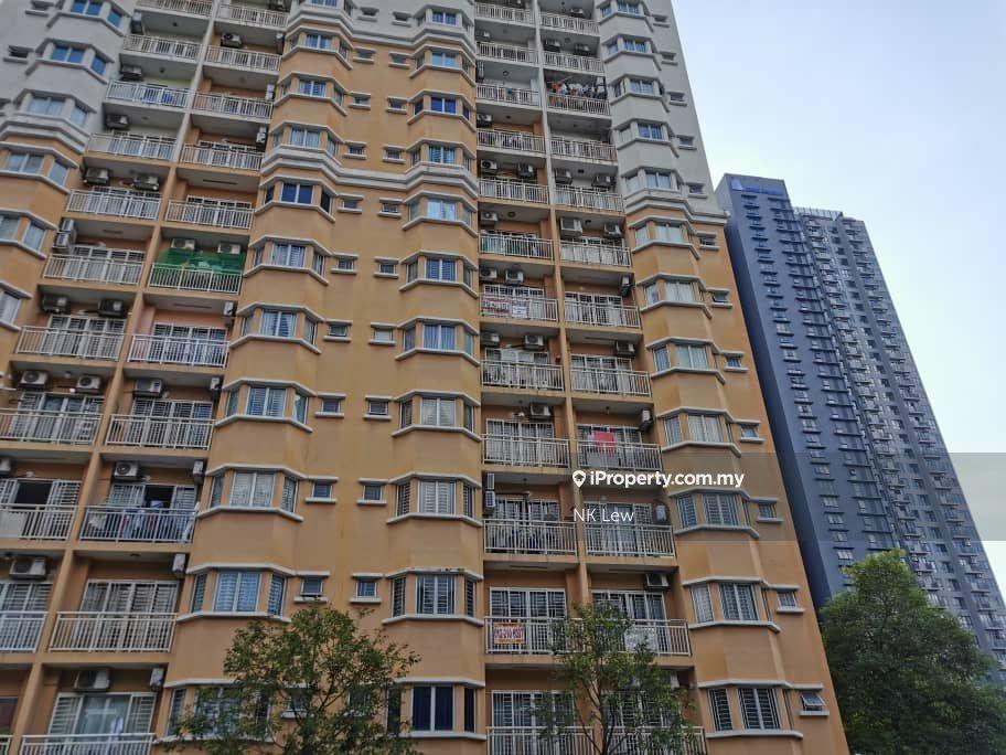 Apartment for Sale in Puteri Bayu Apartment by NK Lew - iProperty.com.my
