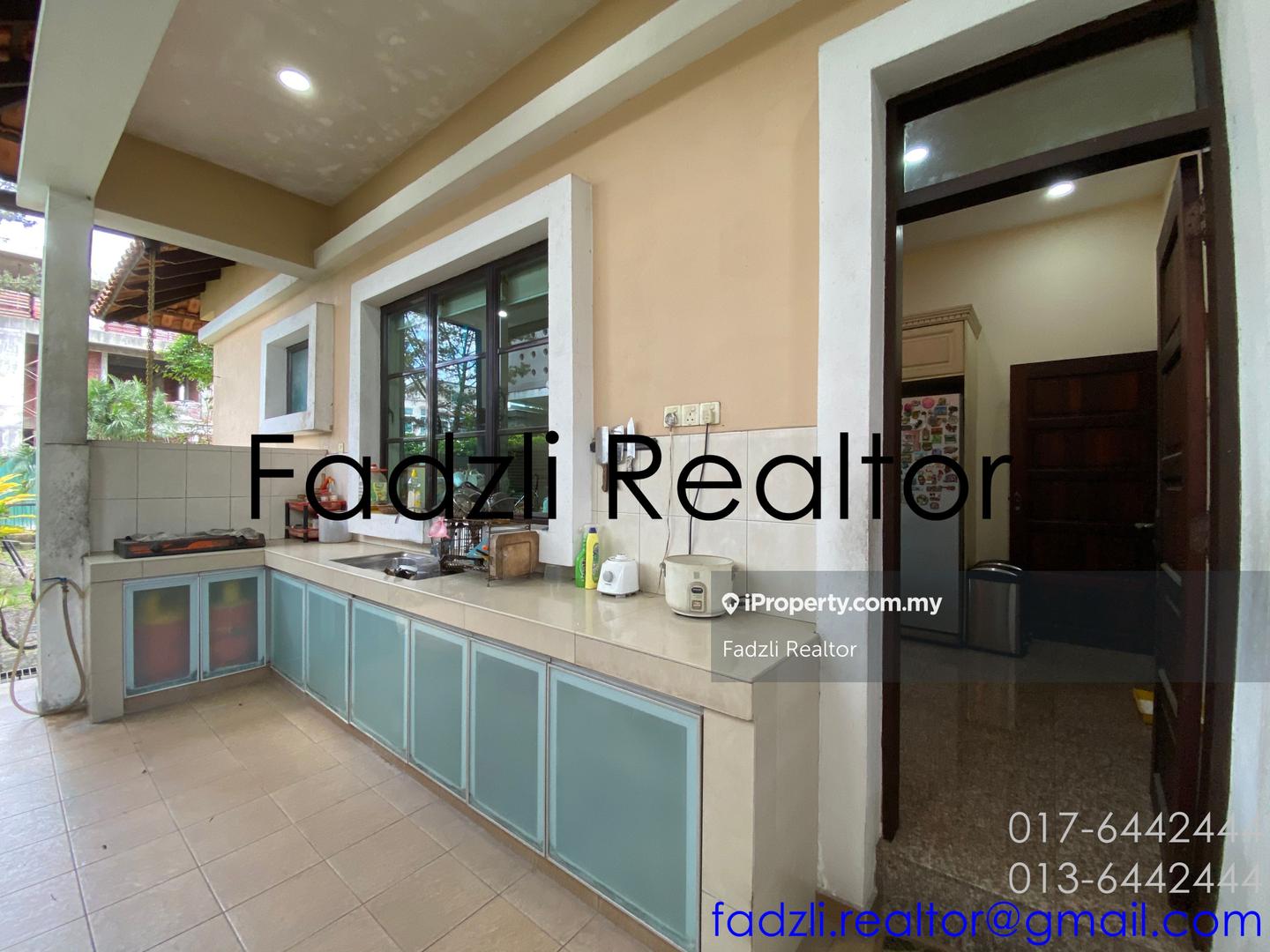 Bungalow House for Sale in Bukit Gita Bayu, Seri Kembangan by Fadzli Realtor - iProperty.com.my