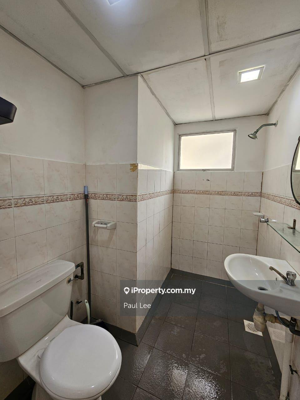 Pangsapuri untuk Dijual di Pangsapuri Saraka oleh Paul Lee - iProperty.com.my