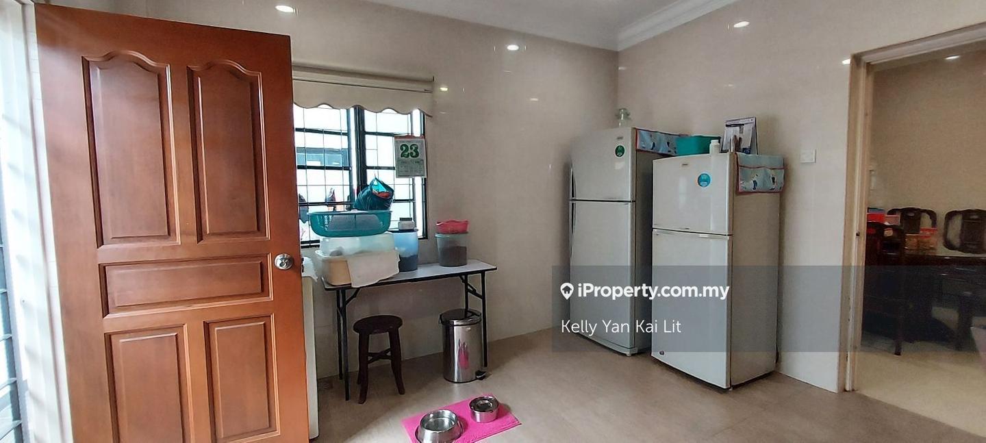 Semi-Detached House for Sale in Ampang, Ampang by Kelly Yan Kai Lit - iProperty.com.my