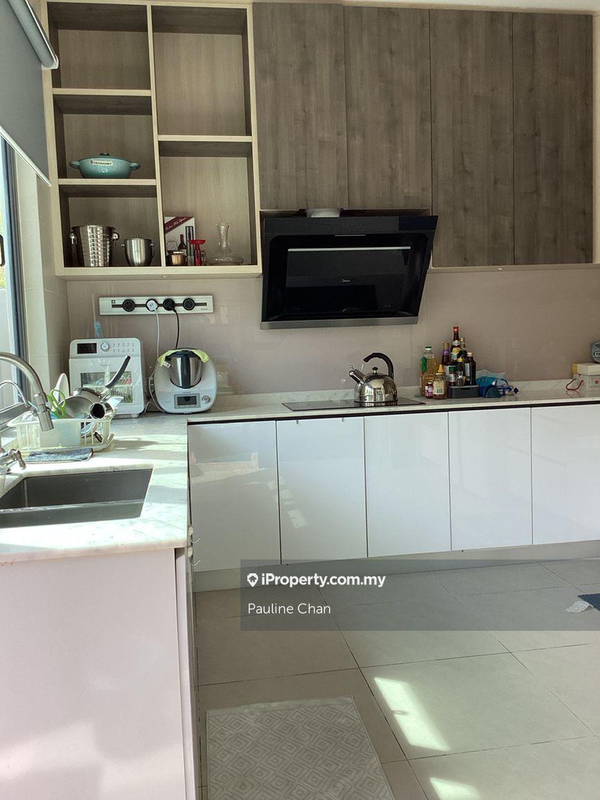 Rumah Berkembar untuk Dijual di Sunway eastwood, Taman Equine, Serdang, Seri Kembangan oleh Pauline Chan - iProperty.com.my